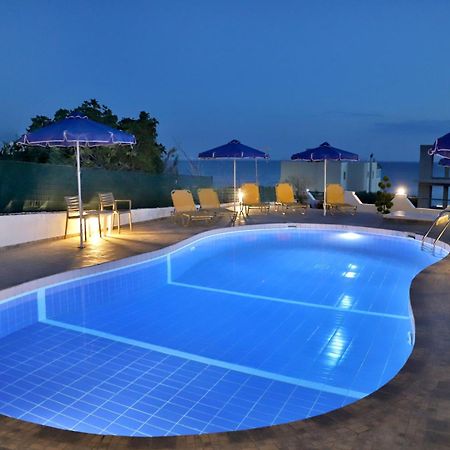Helios Studios & Apartments Makriyialos Bagian luar foto