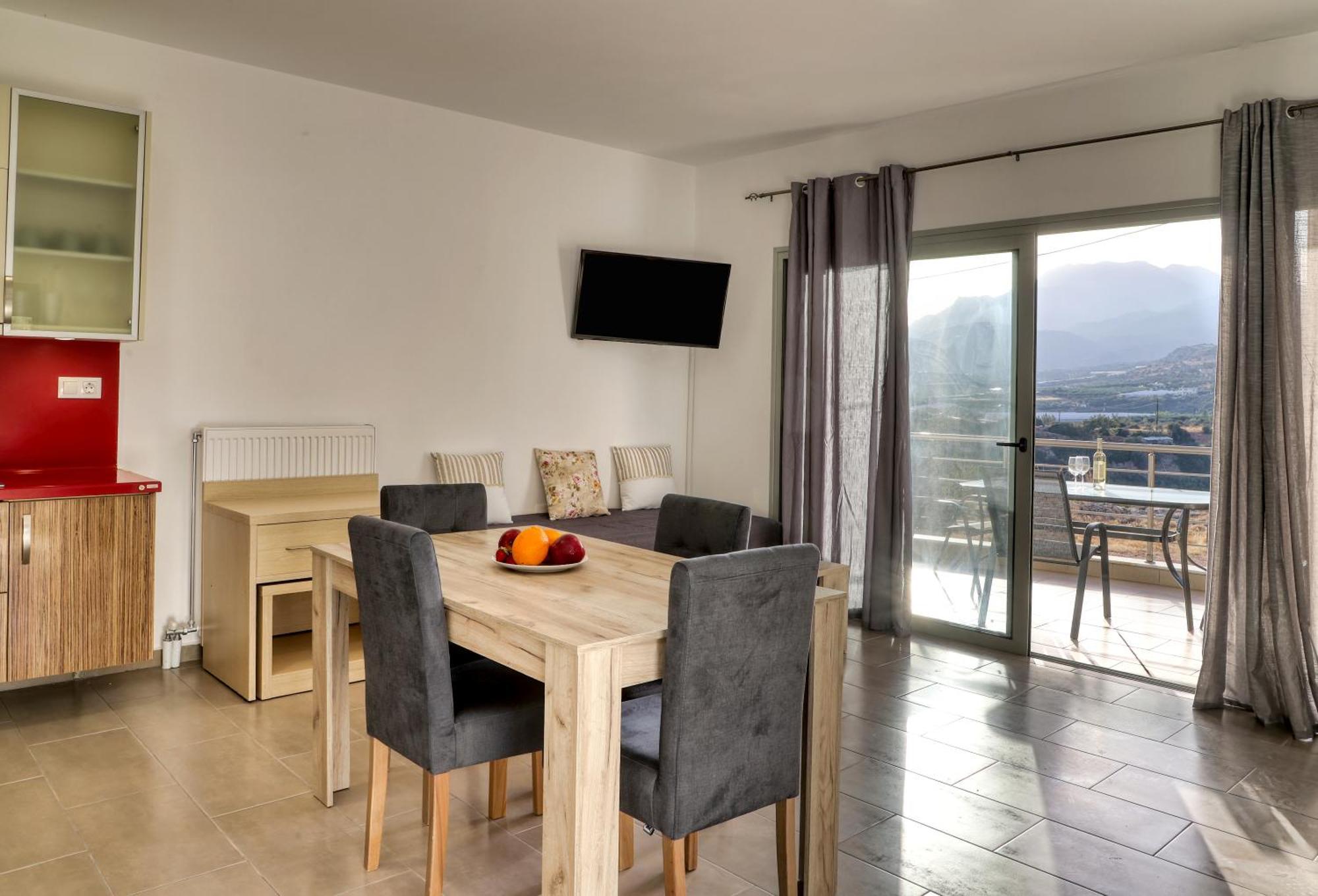 Helios Studios & Apartments Makriyialos Bagian luar foto